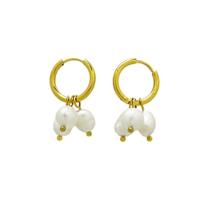 Boucles d'oreilles créoles plaquées or en acier inoxydable avec perles d'eau douce