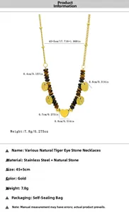 Détails du collier avec cœur, perles d'œil de tigre naturelles et disques en acier doré