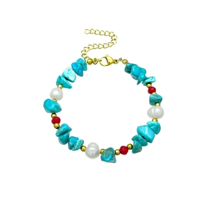 Handmade bracelet with turquoise stones, freshwater pearls, and gold-plated clasp
