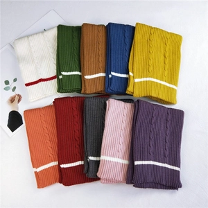 Thick knitted striped scarves in ten colors with classic cable pattern for winter warmth