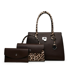 Ensemble 3 pièces avec sac cabas, sac à main et pochette à imprimé léopard en cuir brun
