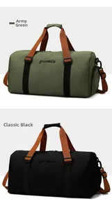 Detailansicht großer Reisetaschen aus Canvas in Armeegrün und Schwarz mit orangen Gurten