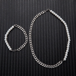 Set collana e bracciale da uomo con catena cubana in acciaio e perle bianche lucide
