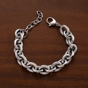 Sleek silver punk hip-hop chain bracelet for men in polished and matte stainless steel