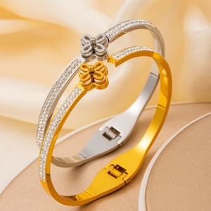 Four Leaf Clover Bangle Bracelet Stainless Steel 18K Gold Plated Zirconia Rhinestone Minimalist Elegant Jewelry For Women