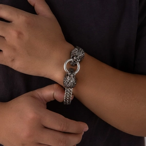 Vintage silver viking wolf head bracelet with braided metal chain for men