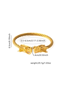 Detail view of 18k gold plated dragon head cable bracelet with precise size measurements