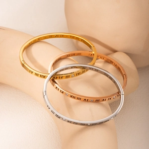 Stainless Steel Bangle Bracelet Roman Numerals Cubic Zirconia 18K Gold Plated Personalized Minimalist Luxury Jewelry For Women