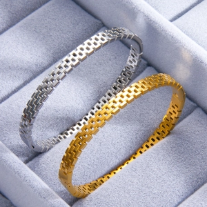 Hollow Mesh Grid Bangle Bracelet Titanium Stainless Steel 18K Gold Plated Minimalist Geometric Watchband Style For Women
