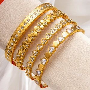 Gold Plated Stainless Steel Heart Shaped Bangle Elegant Zircon Inlaid Hinged Jewelry Bracelet For Women