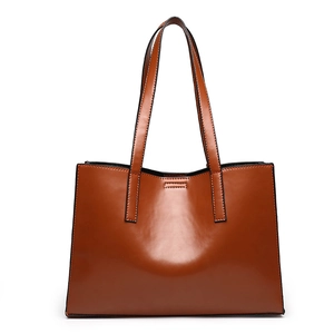 Classic brown crocodile texture tote bag with double handles and large capacity design
