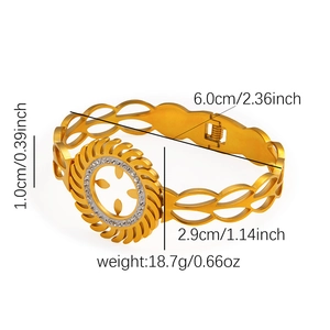 Detailed size specifications for the gold hollow sun pattern stainless steel spring bracelet