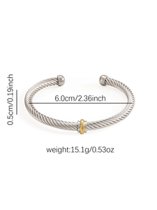 Detailed cable cuff bracelet dimensions showing 0.5cm width and 6.0cm inner diameter