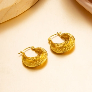 Golden PVD 18k titanium steel hoop earrings with hammered texture for women