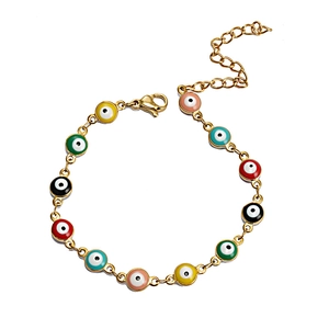 Goldenes Edelstahlarmband mit bunten Evil Eye Emaille-Perlen und einem Karabinerverschluss