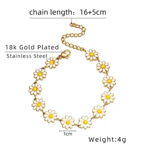 Détail du bracelet marguerite en acier inoxydable plaqué or 18K avec dimensions et longueur
