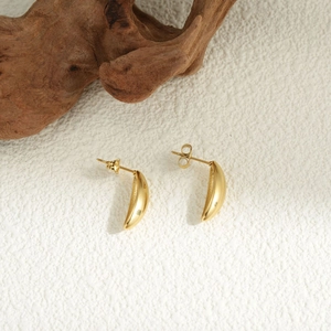 Crescent Moon Stud Earrings 18K Gold Plated Stainless Steel Minimalist Geometric U Shape Jewelry For Women