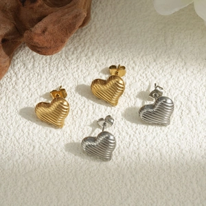 Heart Stud Earrings Stainless Steel 18K Gold Plated Textured Ripple Groove Fashion Minimalist For Women