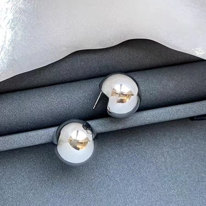 Minimalist 18K gold ball stud earrings with a highly polished mirror finish for women