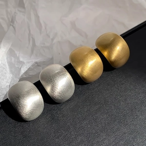 Boucles d'oreilles gouttes en métal brossé doré et argenté, style minimaliste