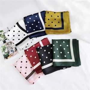 Carré De Satin À Pois Foulard En Satin Élégant Style Français Accessoires De Bandeau Professionnels Pour Femmes