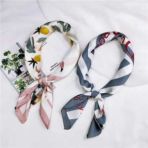 Women Imitation Satin Square Scarf Tropical Flamingo Print Satin Neck Scarf Elegant Fashion Headscarf Accessory