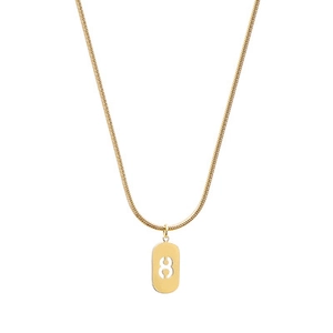 Collier élégant en chaîne serpent dorée avec un pendentif rectangulaire minimaliste chiffre 8