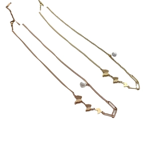 Elegant 18k rose gold butterfly necklace with pearl and hollow rectangular links