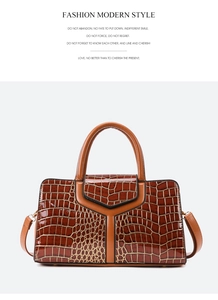 Détails du sac à main marron avec motif crocodile et empiècement en forme de Y élégant