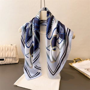 Elegant Square Scarf Satin Satin Imitation Chain Rope Print Retro Equestrian Style Fashion Accessories For Women