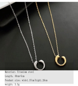 Detail view of titanium steel circle necklaces with dimensions and weight specifications