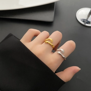 Romantische Omhelzing Handen Hug Ring Titanium Staal Open Verstelbaar Minimalistische Sieraden Cadeau Voor Vrouwen