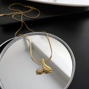 Collana Con Ciondolo A Coda Di Sirena In Acciaio Al Titanio Con Madreperla Catena A Serpente Gioielli Da Donna Elegante