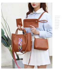 Braunes 4-teiliges Handtaschen-Set mit Shopper und ethnisch gewebtem Zierstreifen