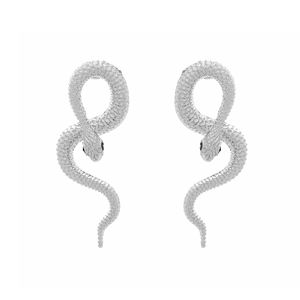 Boucles d'oreilles serpent argentées avec écailles texturées et yeux en gemmes noires