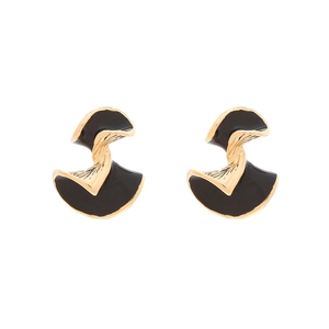 Orecchini a perno a ventaglio intrecciati astratti in oro e smalto nero con design geometrico
