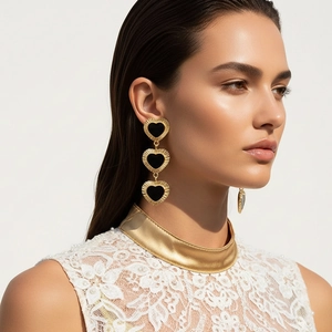 Orecchini Pendenti A Triplo Cuore Lega Smalto Con Perno In Acciaio Inossidabile Per Donna Moda