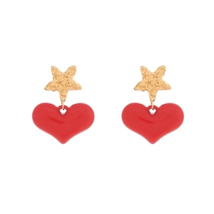 Golden textured star and red heart dangle earrings in a retro sweet fashion style