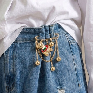 Mignonne Broche Ours en Émail avec Gland en Alliage Doré Épingle de Sûreté Resserre-Taille avec Chaîne Pendante Boule Bijoux