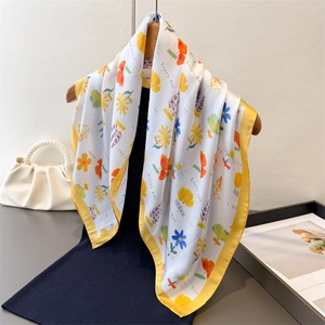 Retro Floral Print Faux Satin Square Scarf Bandana For Women Versatile Elegant Neck Head Wrap Hair Accessory