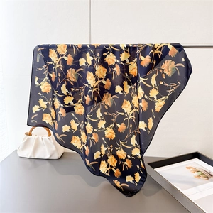 Elegant Floral Print Square Scarf Women Faux Satin Satin Neck Head Wrap Hair Accessory Lightweight Chic Shawl Handbag Decor