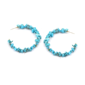 Bohemian C-shaped hoop earrings with turquoise crushed stones and gold finish