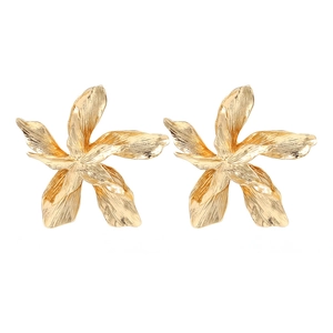 Boucles D'oreilles Fleurs Alliage De Zinc Grandes 3D Métal Texture Brossée Rétro Bijoux Fantaisie Pour Femmes Élégant