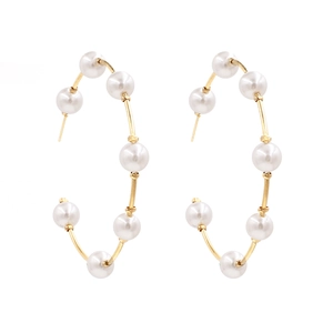Oversized Golden Alloy Hoop Earrings With White Imitation Artificial Pearl Beaded Circle C Shape Elegant Statement Jewelry For Women