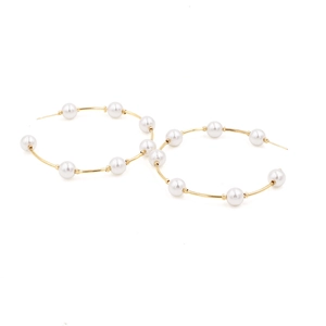 Fashionable gold hoop earrings with white pearls, minimalist round jewelry for women