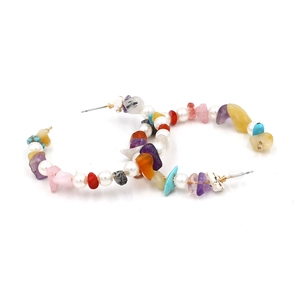 C-shaped hoop earrings featuring white pearls and vibrant colorful natural gravel stones