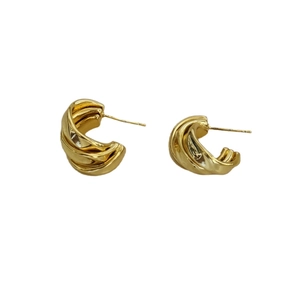 Modern gold-tone layered C-shape stud earrings with a minimalist twisted geometric design