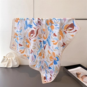 Carré De Satin Peinture À L Huile Vintage Imprimé Floral Abstrait Satin Polyester Bandana Cheveux Foulard Femme