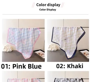 Détails de foulards en soie à imprimé floral en options rose-bleu et kaki
