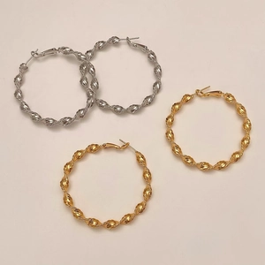 Gedrehte Creolen in Gold- und Silberoptik im Set, klassisches Kordel-Design